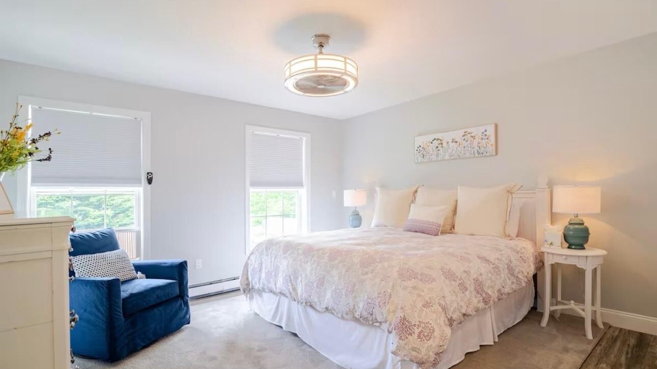 Photo of Bedroom in Marstons Mills