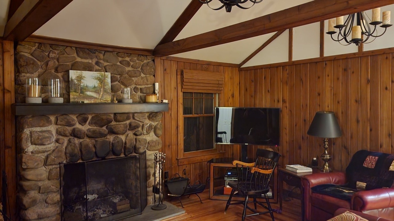 Photo of Livingroom in North Branford