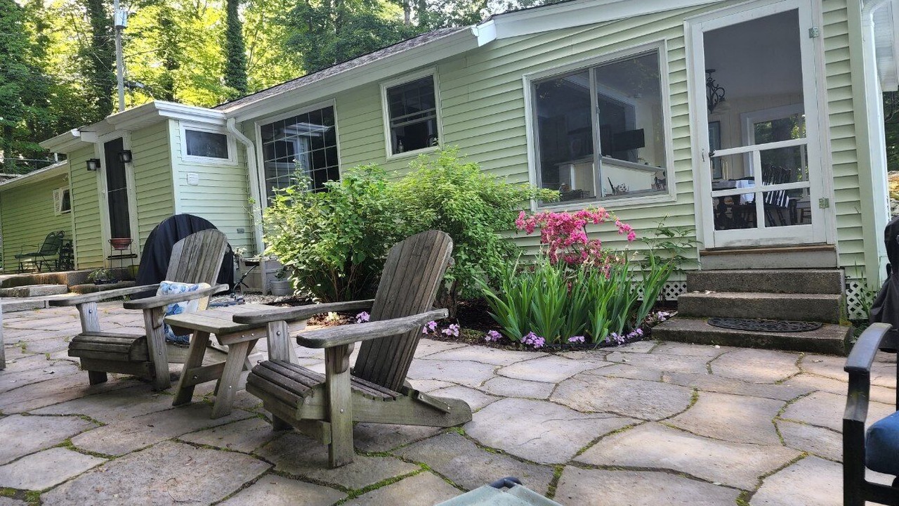 Photo of Patio Balcony in North Branford