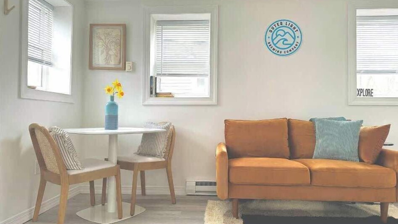 Photo of Livingroom in Niantic