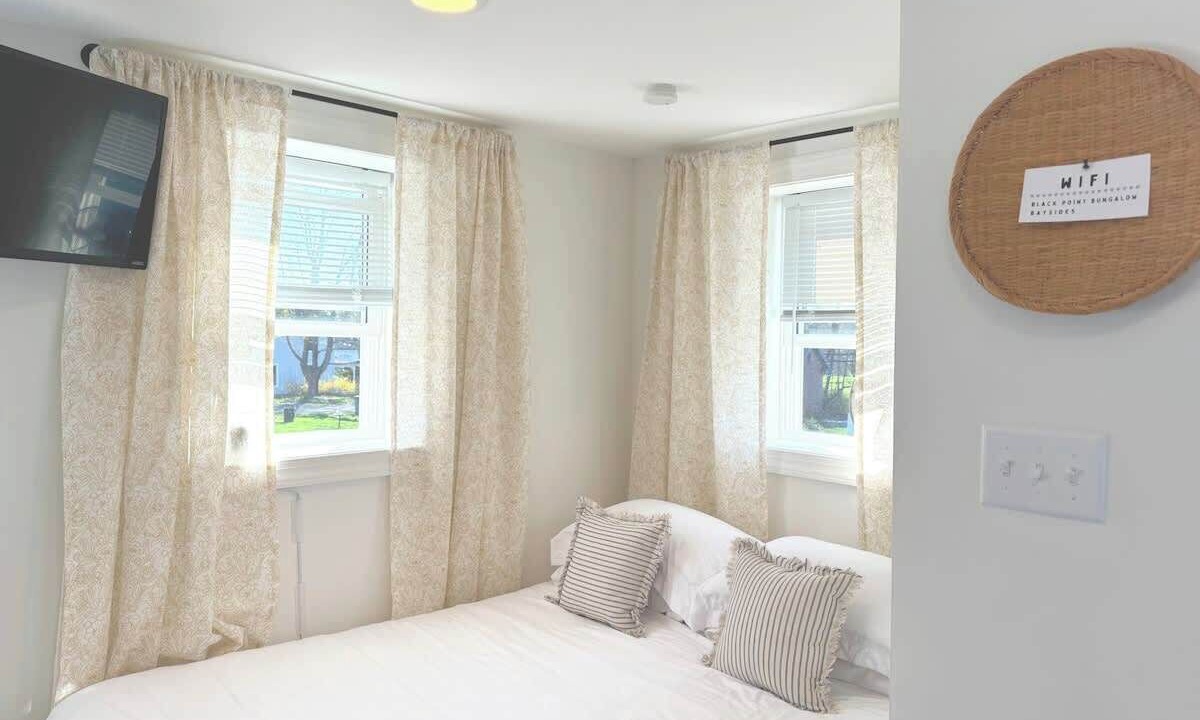Photo of Bedroom in Niantic