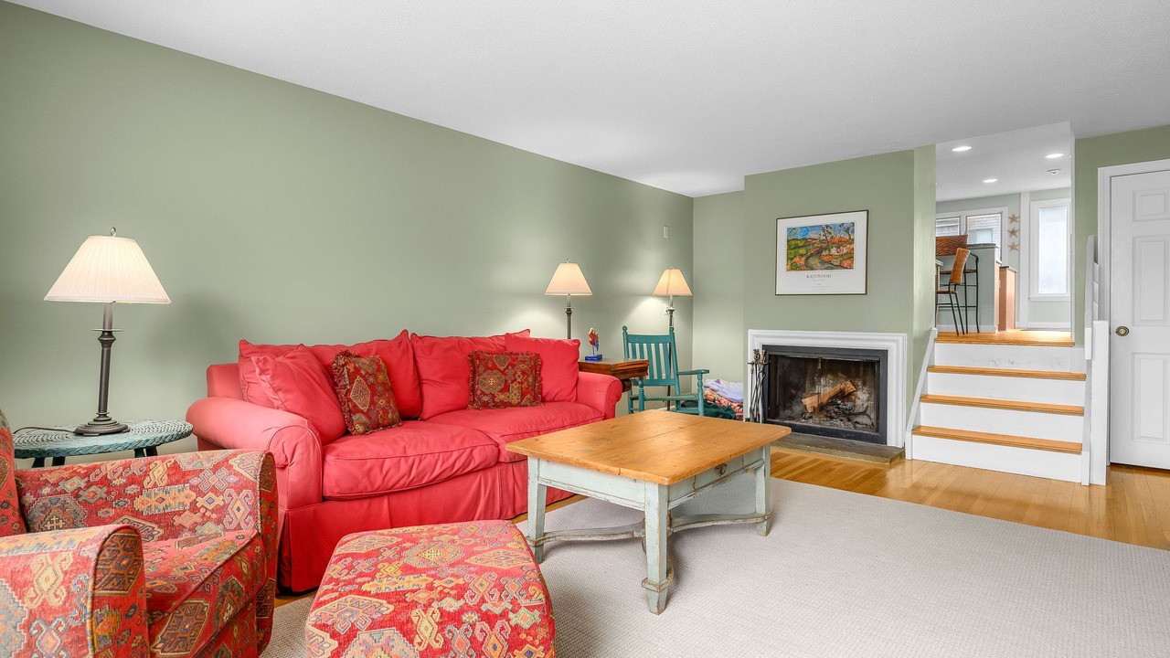 Photo of Livingroom in Hyannis