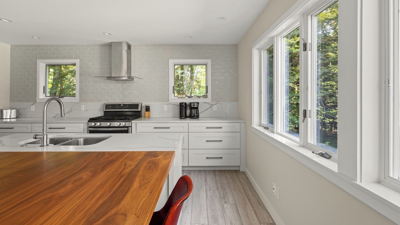 Photo of Kitchen in Stowe Area
