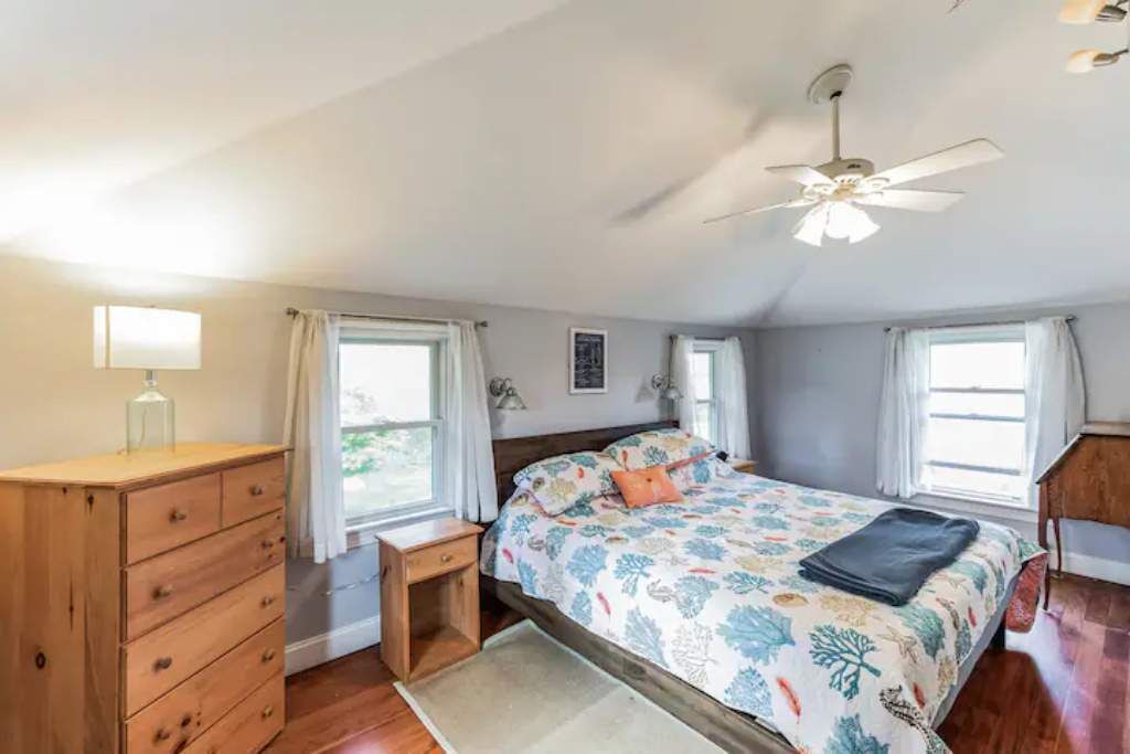 Photo of Bedroom in Mattapoisett Center