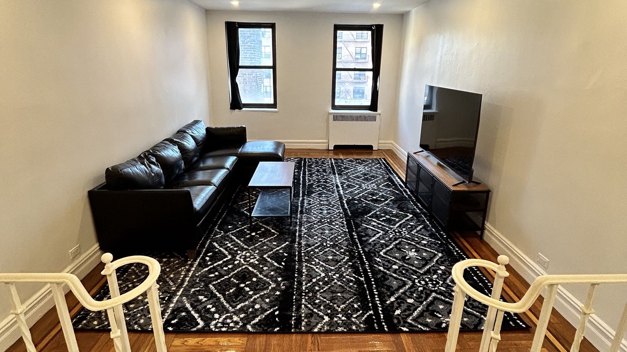 Photo of Livingroom in Tremont