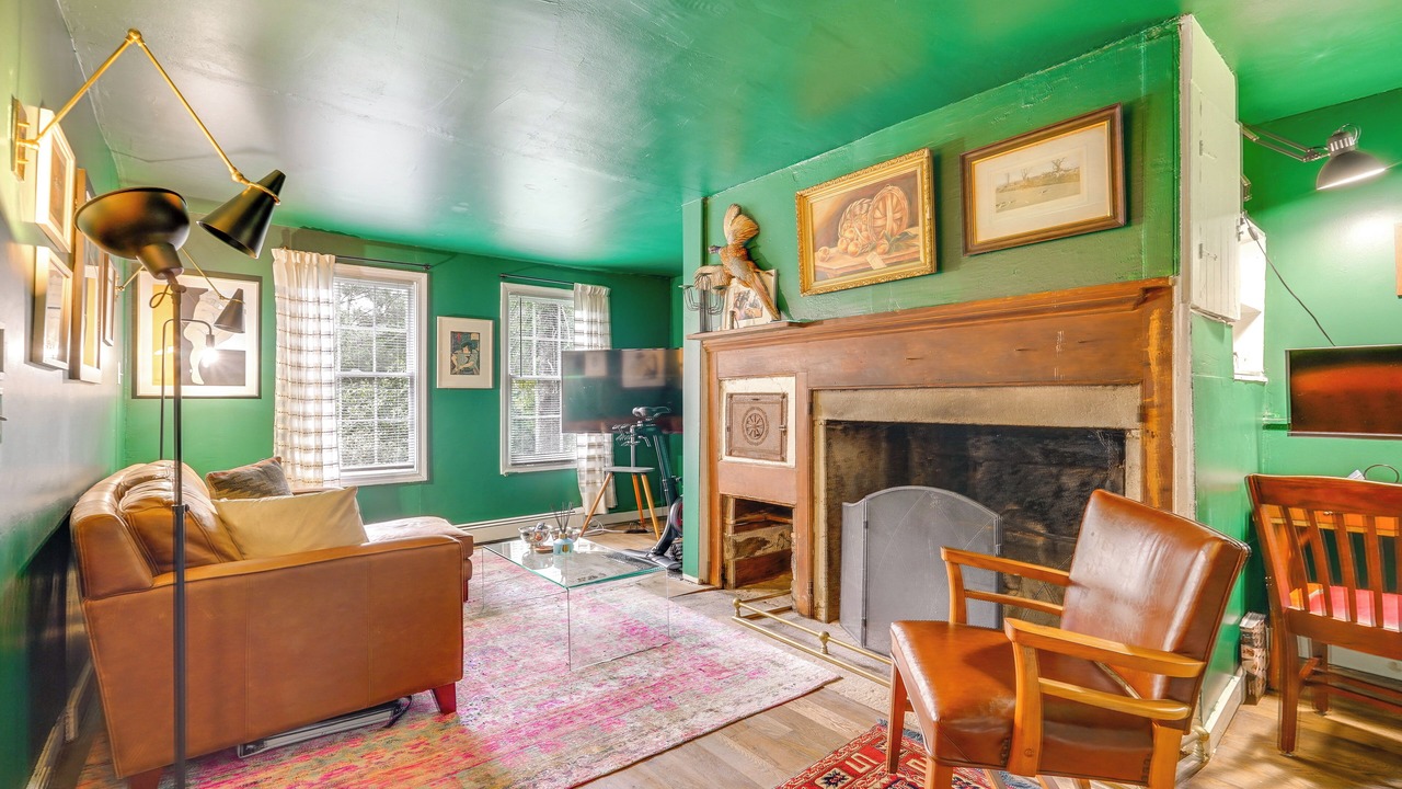 Photo of Bedroom in Weston