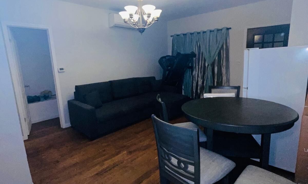 Photo of Livingroom in Queens