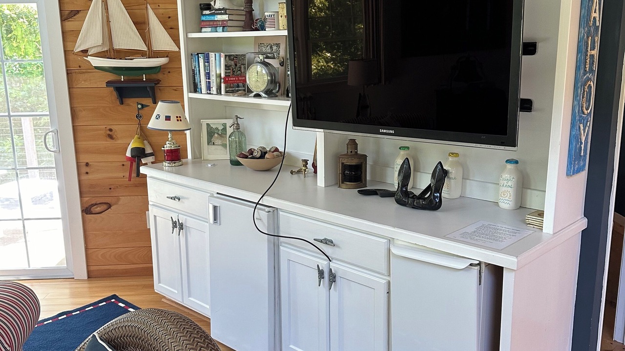 Photo of Livingroom in Edgartown