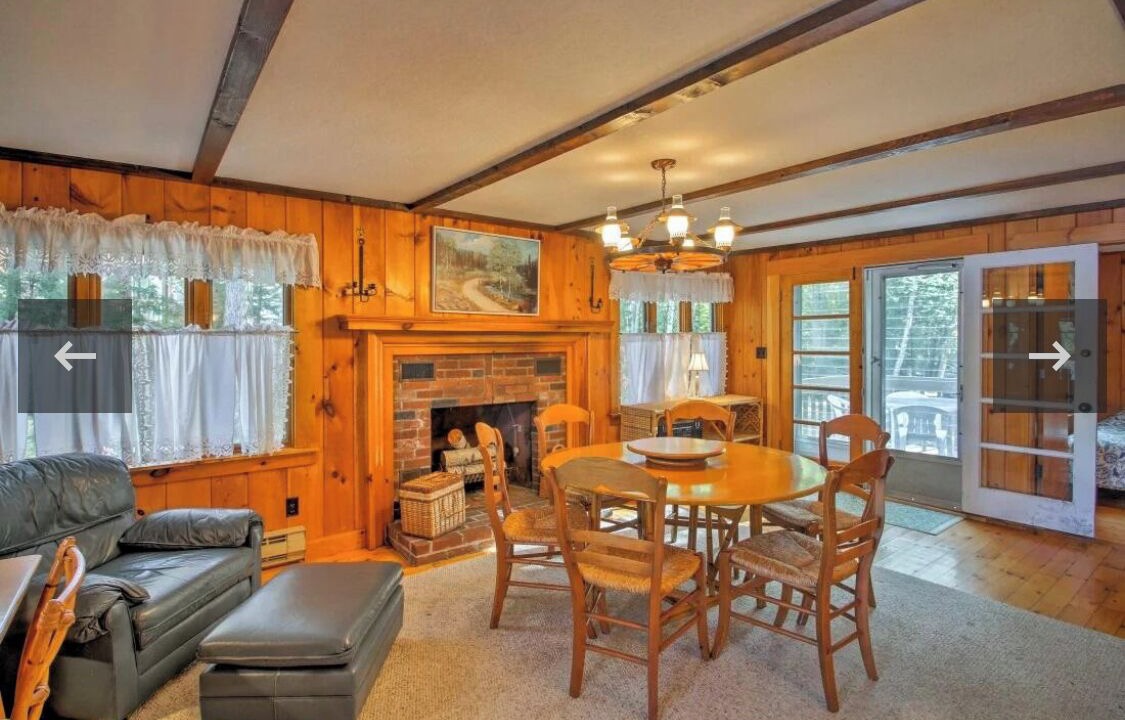 Photo of Livingroom in Meredith