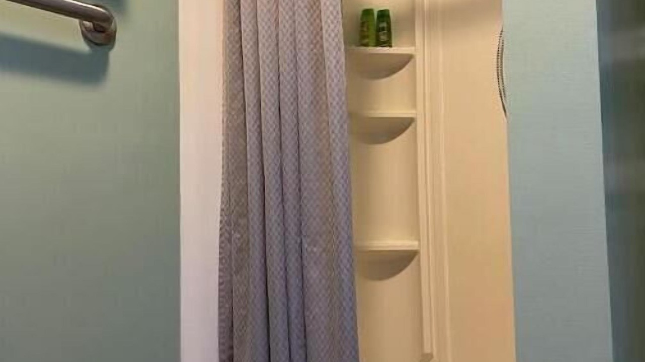 Photo of Bathroom in East End