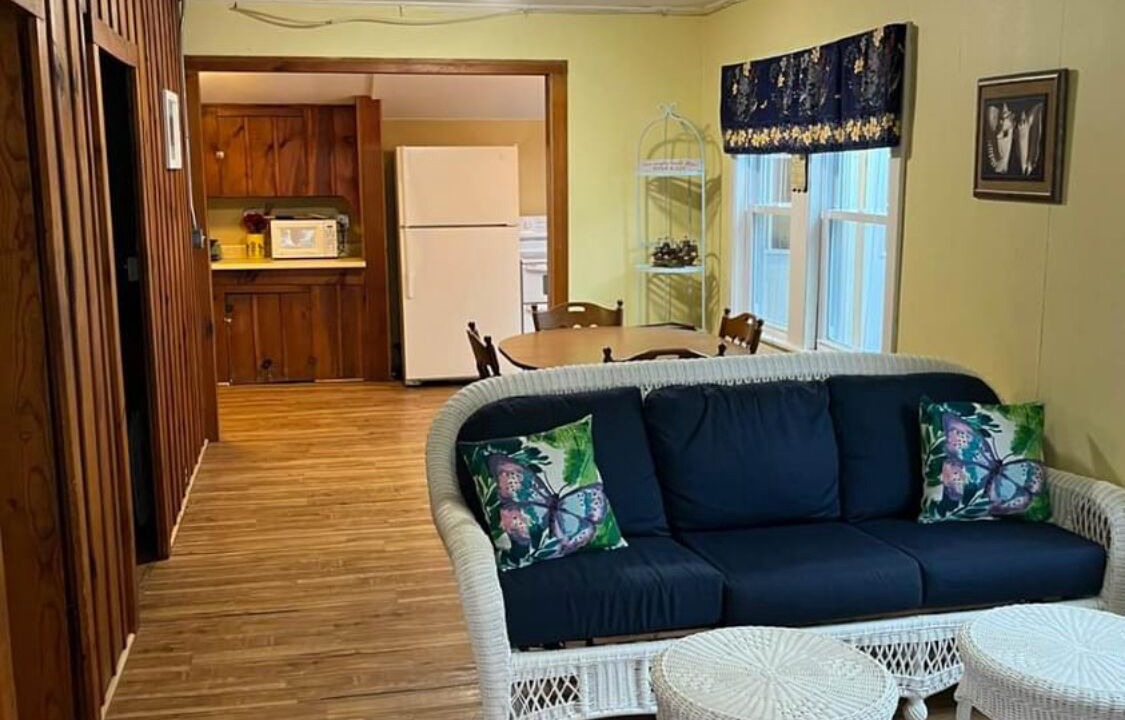 Photo of Livingroom in Hampton