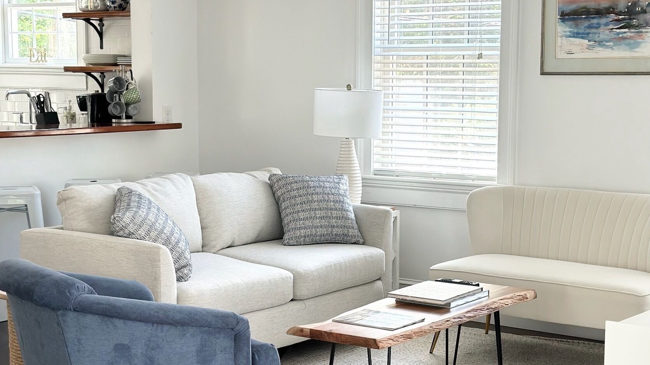 Photo of Livingroom in Yachting Village