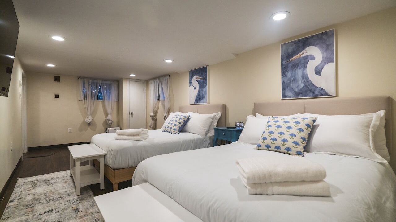 Photo of Bedroom in West Somerville