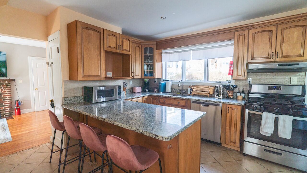 Photo of Kitchen in West Somerville