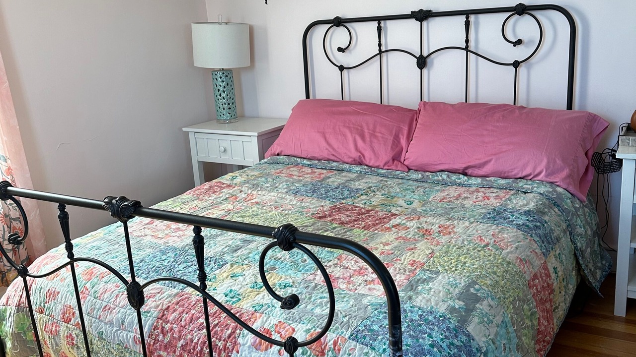 Photo of Bedroom in Jamestown
