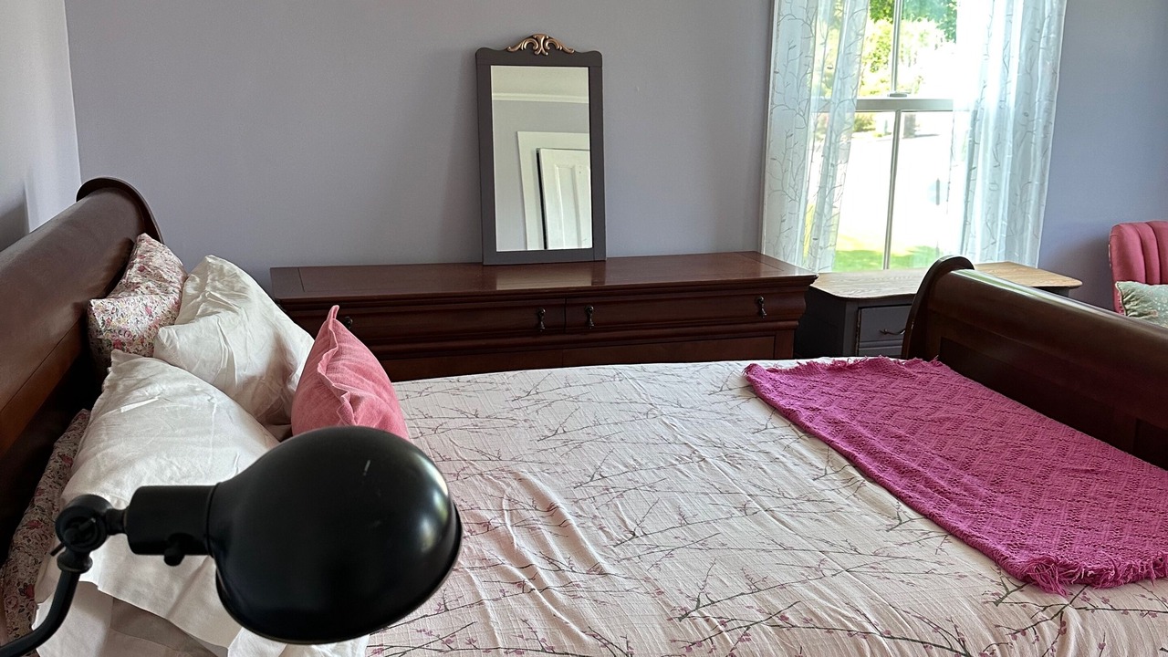 Photo of Bedroom in Jamestown