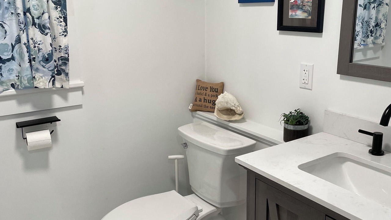 Photo of Bathroom in Raymond