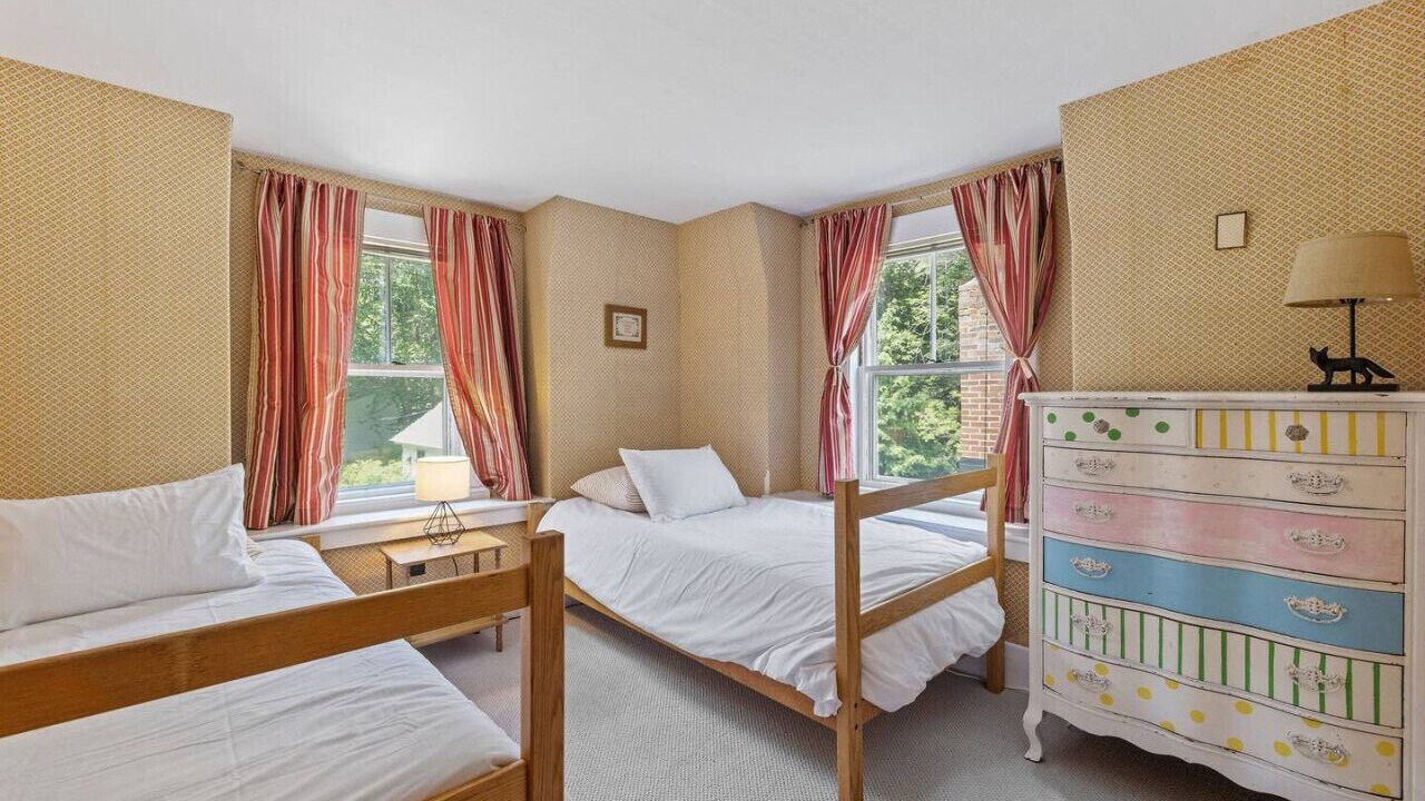 Photo of Bedroom in Silver Lake
