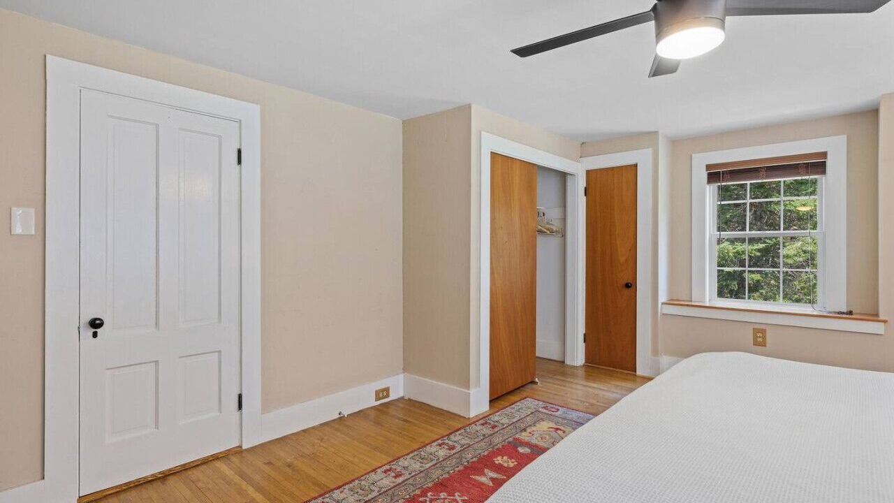 Photo of Bedroom in Silver Lake