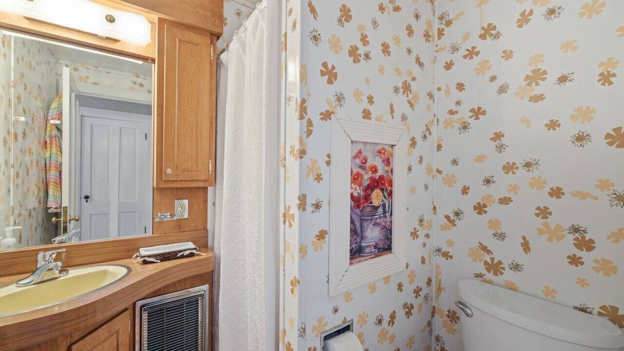 Photo of Bathroom in Silver Lake