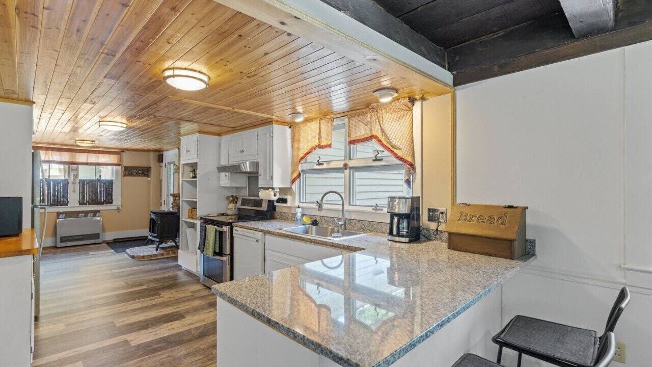 Photo of Kitchen in Silver Lake