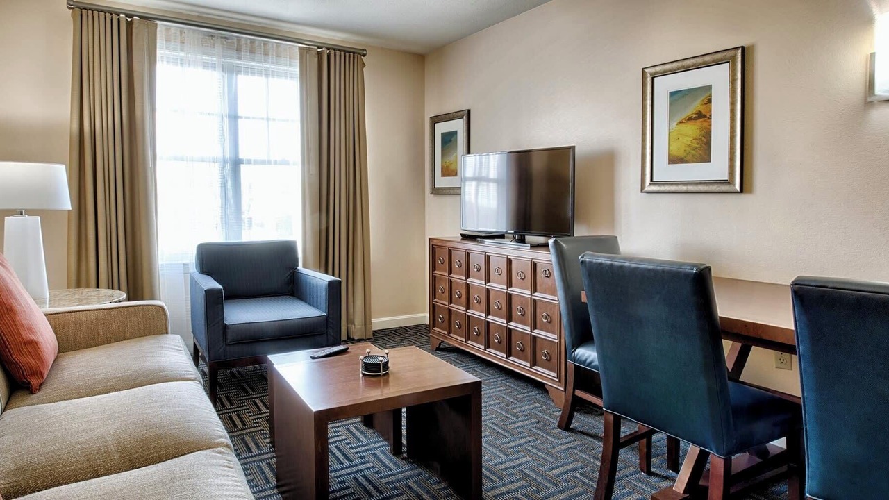 Photo of Livingroom in The Point