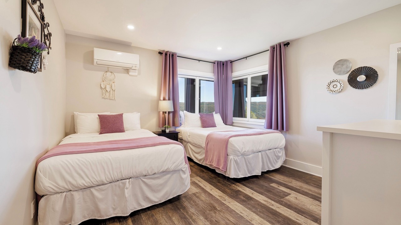 Photo of Bedroom in Naples