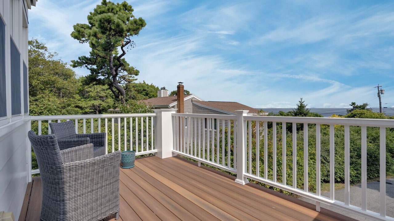 Photo of Patio Balcony in Cape Neddick