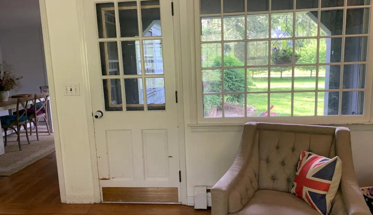 Photo of Livingroom in Weston