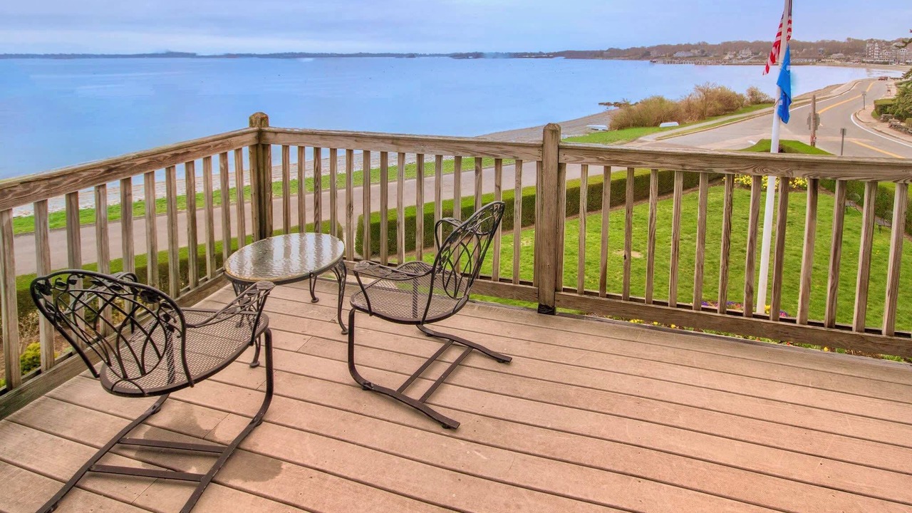 Photo of Patio Balcony in Jamestown