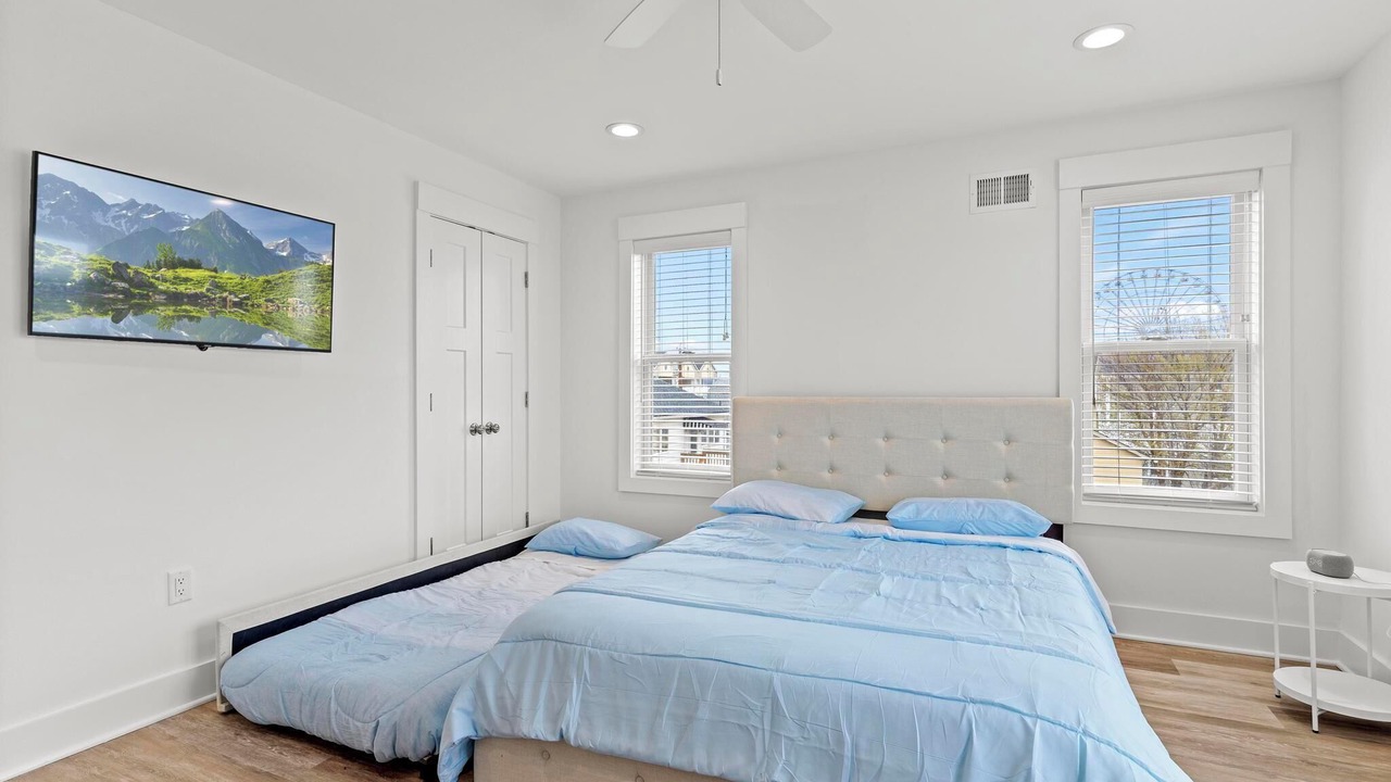 Photo of Bedroom in Seaside Heights