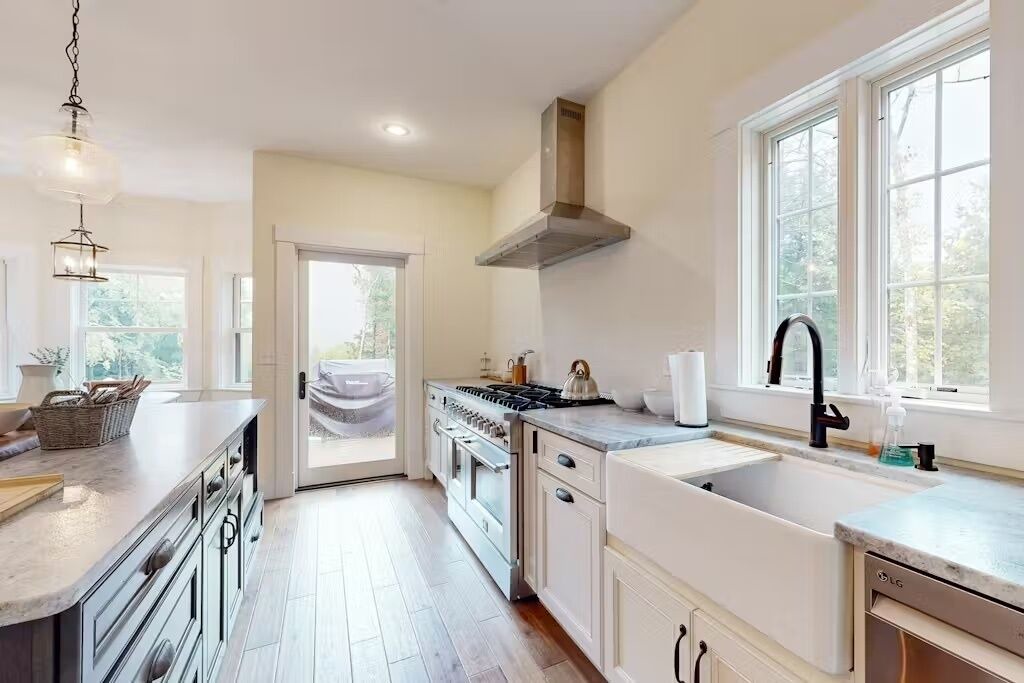 Photo of Kitchen in Sandwich