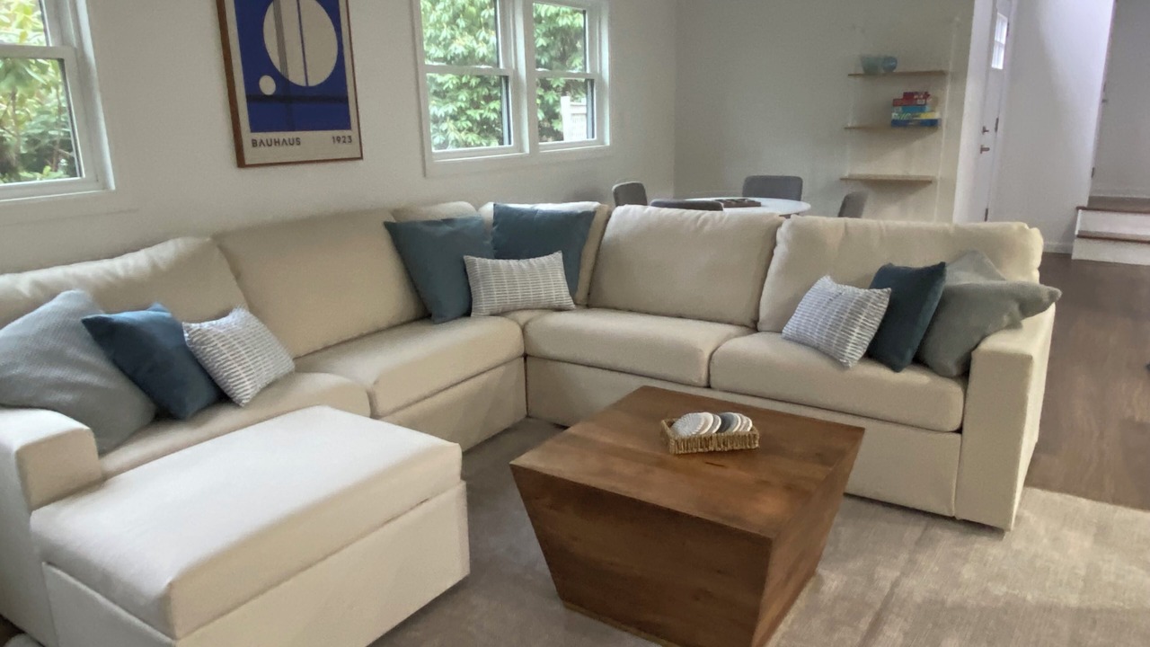 Photo of Livingroom in Mashpee