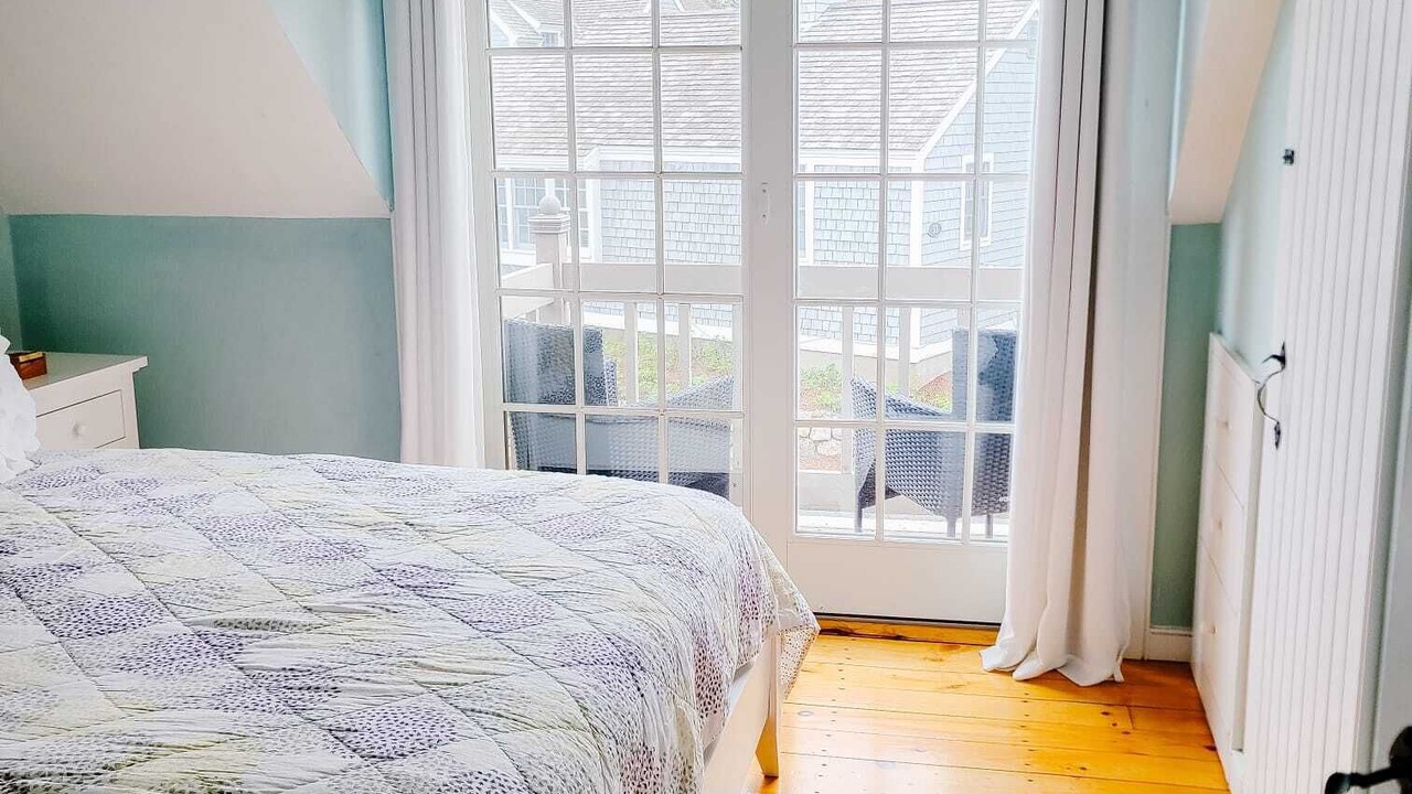 Photo of Bedroom in Mashpee