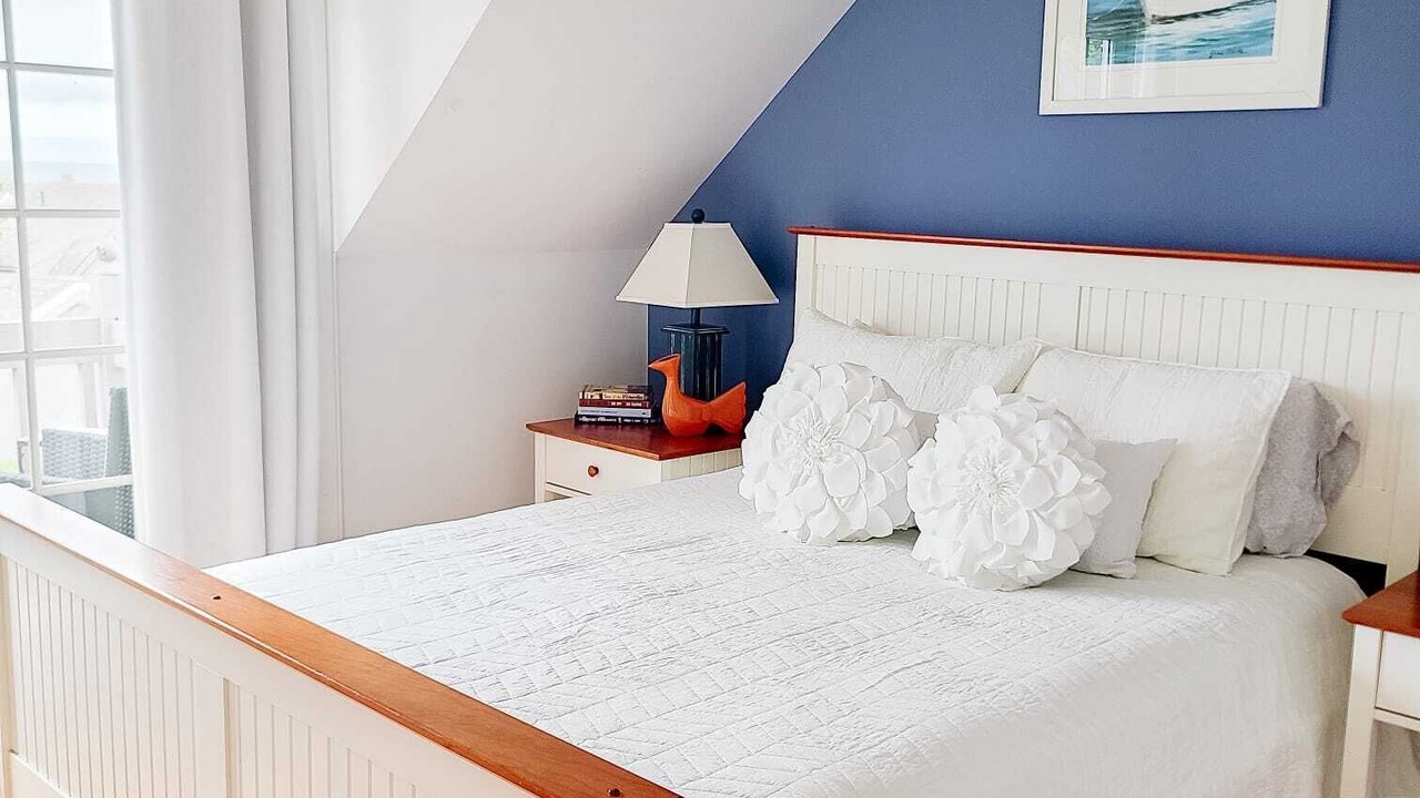 Photo of Bedroom in Mashpee