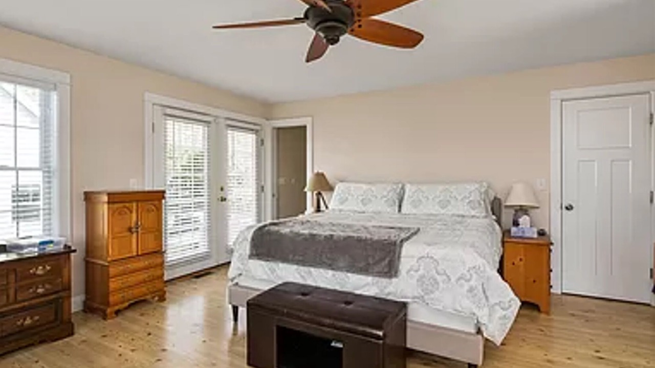 Photo of Bedroom in East Wakefield