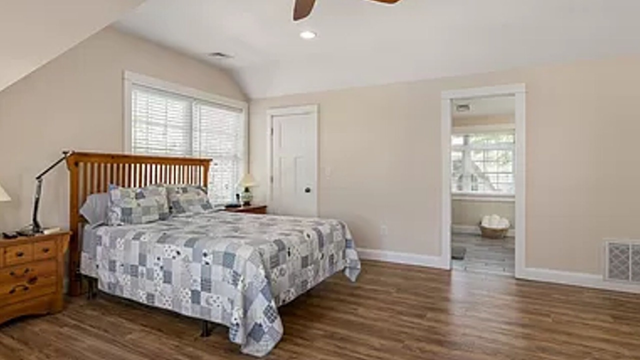 Photo of Bedroom in East Wakefield