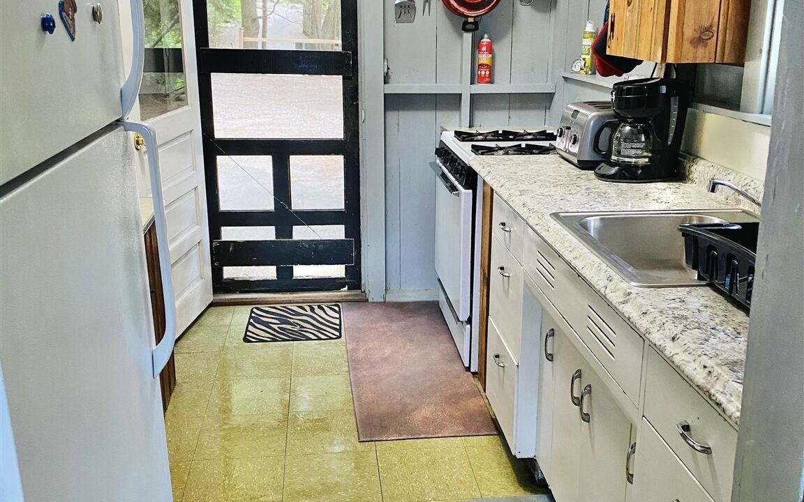 Photo of Kitchen in Gray