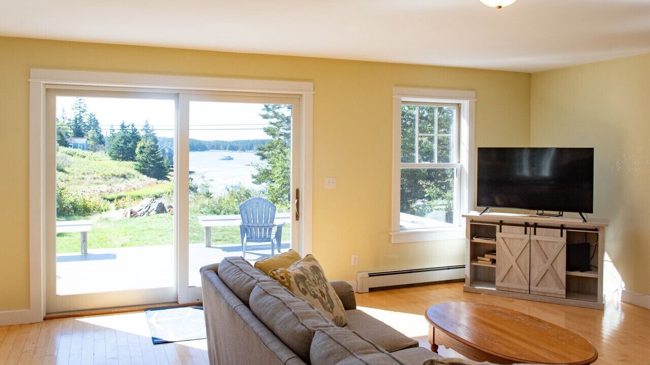 Photo of Bedroom in Vinalhaven