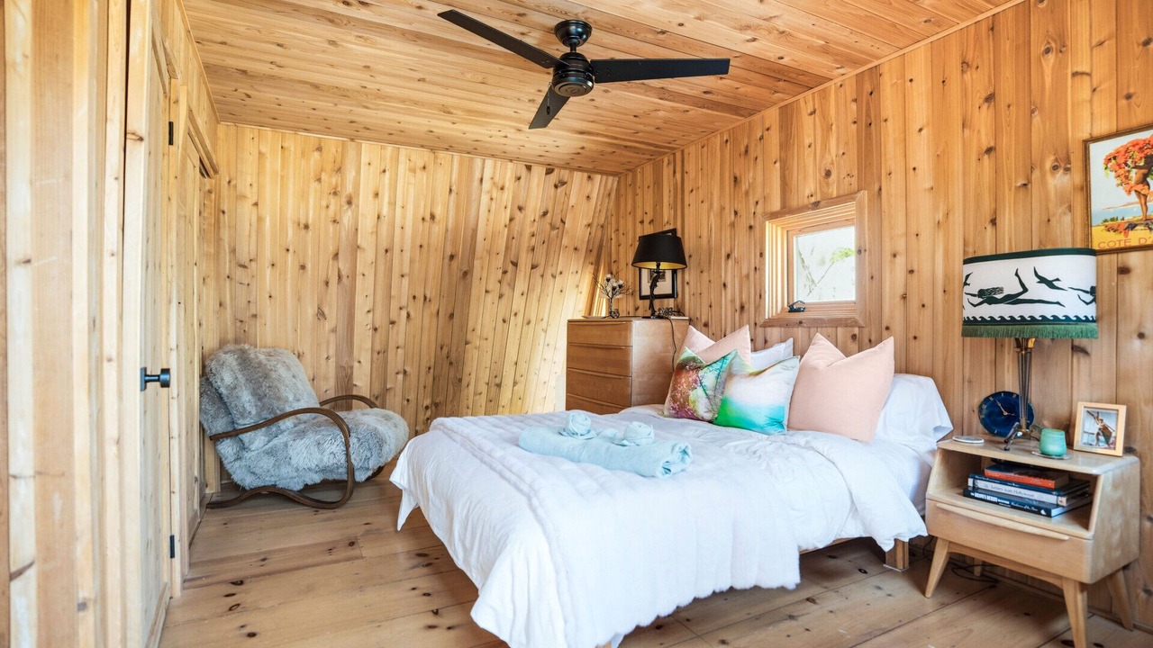 Photo of Bedroom in Springs