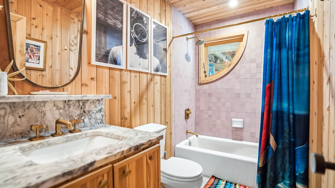 Photo of Bathroom in Springs