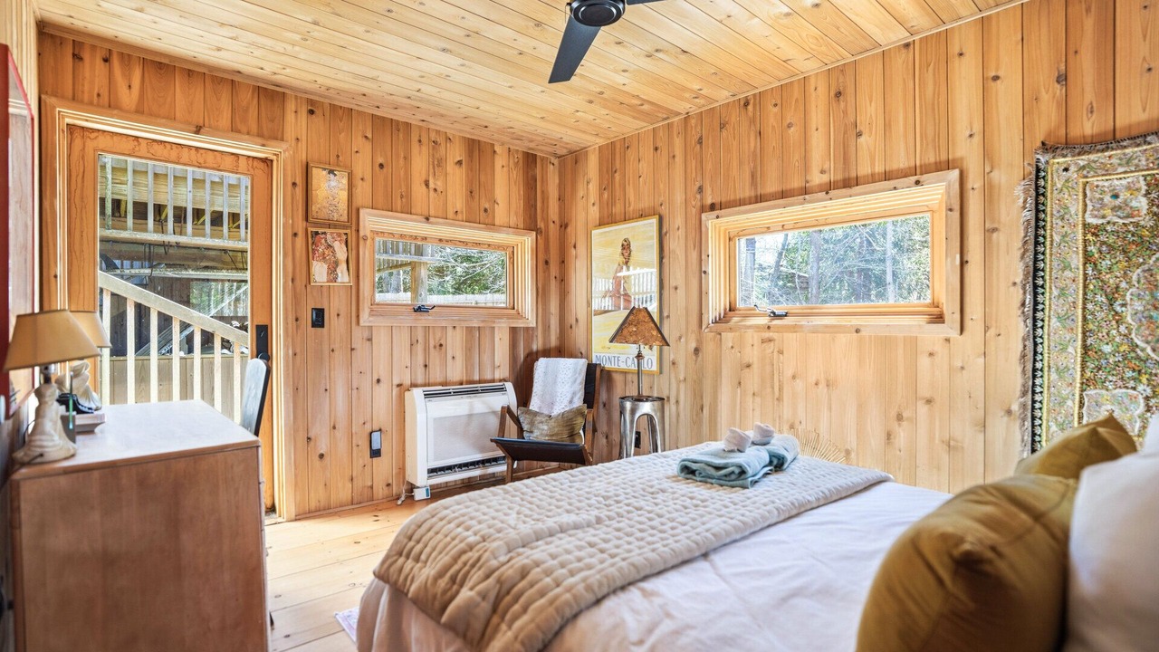 Photo of Bedroom in Springs