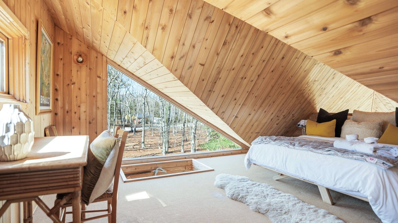 Photo of Bedroom in Springs