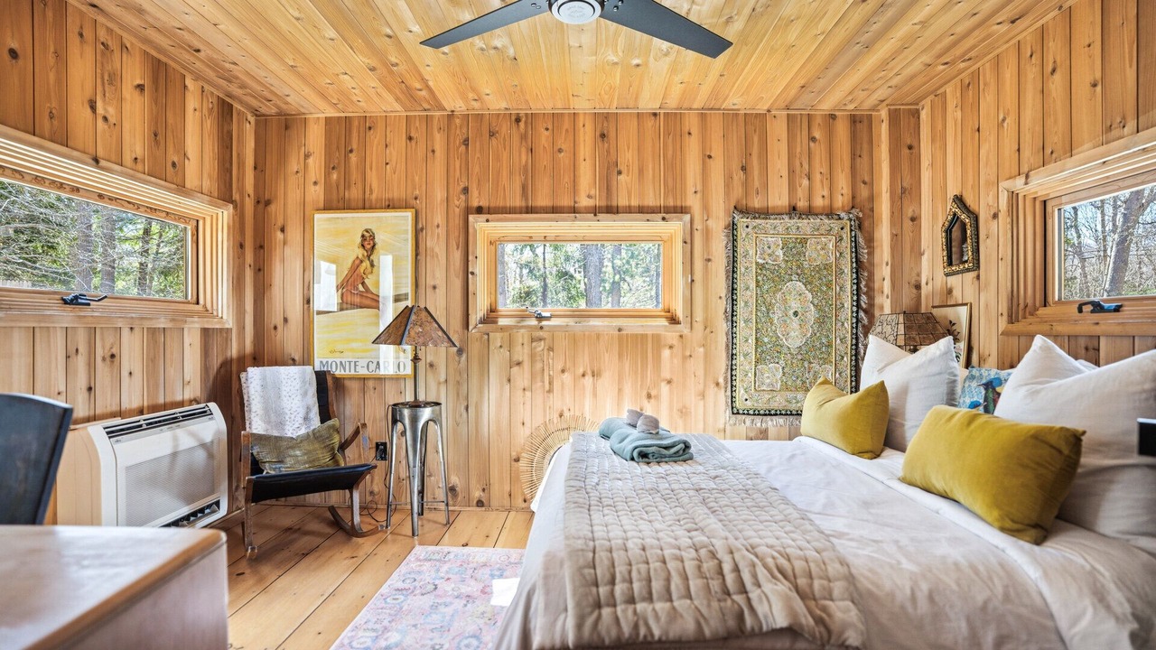 Photo of Bedroom in Springs