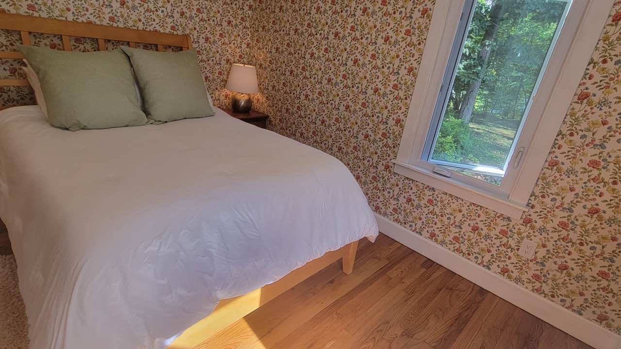 Photo of Bedroom in Ulster Park