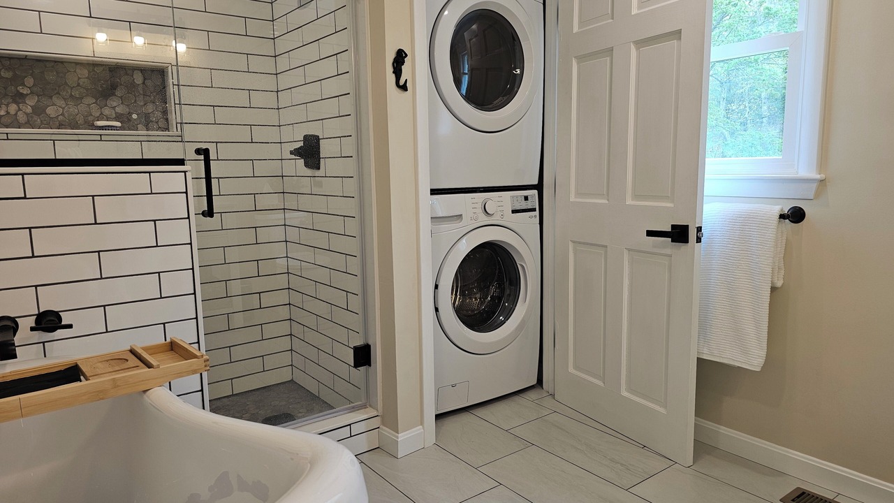 Photo of Bathroom in Niantic