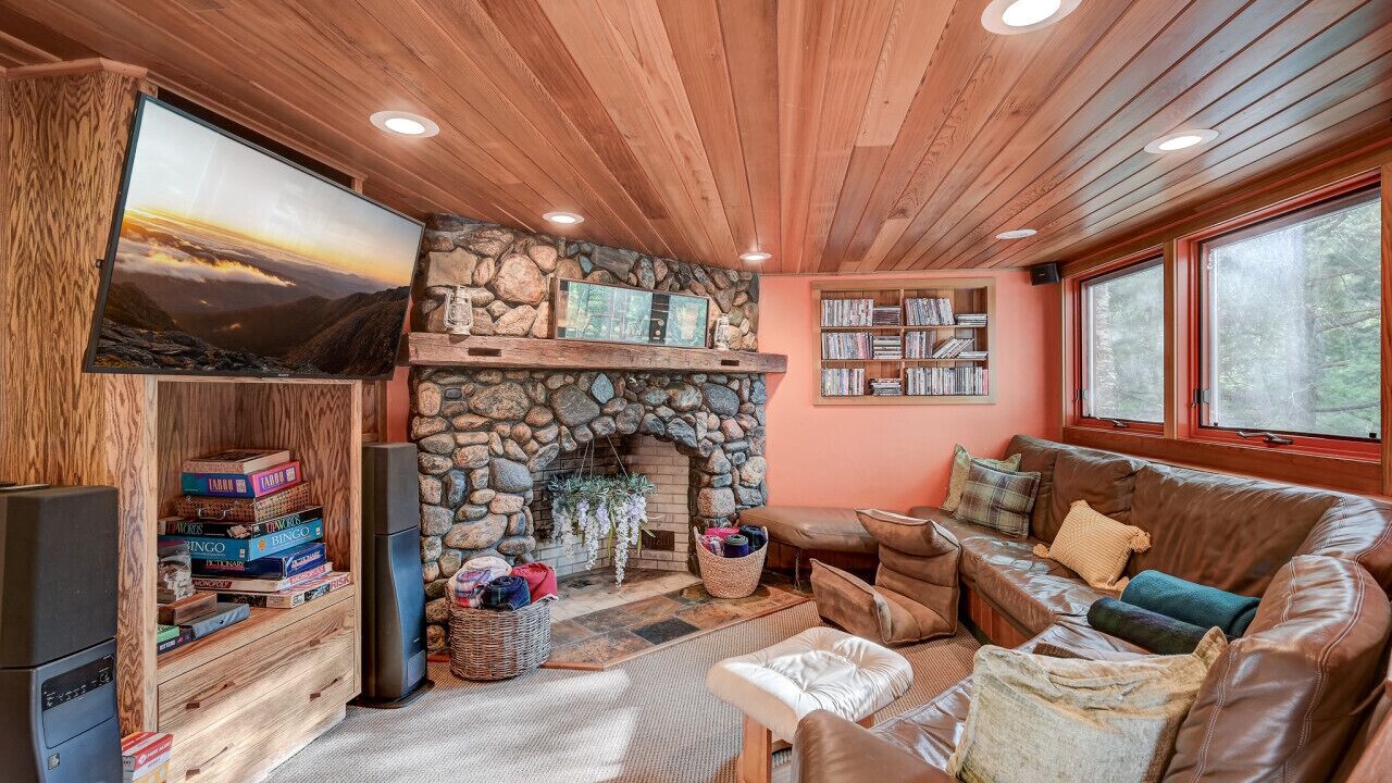 Photo of Bedroom in Jackson