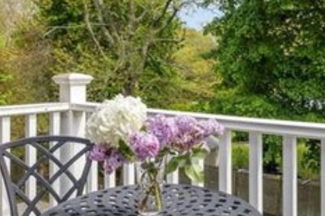 Photo of Patio Balcony in Jamestown