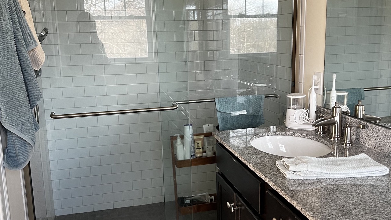Photo of Bathroom in Jamestown