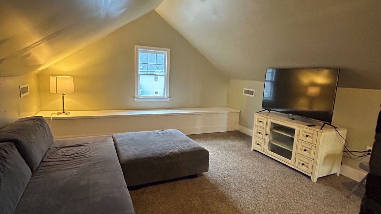 Photo of Livingroom in Stamford